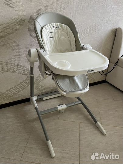 Стульчик для кормления Triola Pituso