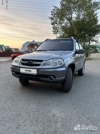 Chevrolet Niva 1.7 МТ, 2011, 140 000 км