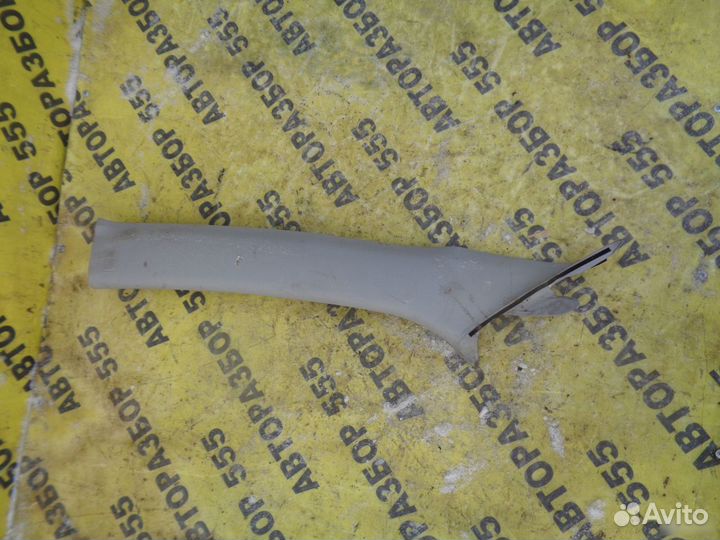 Накладка передней левой стойки Mazda 3 BK