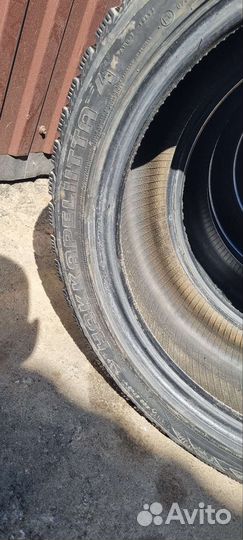 Nokian Tyres Hakkapeliitta 4 215/45 R17 91