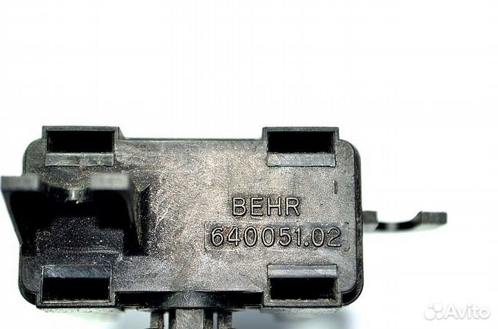 Датчик температуры воздуха freightliner FLD 120