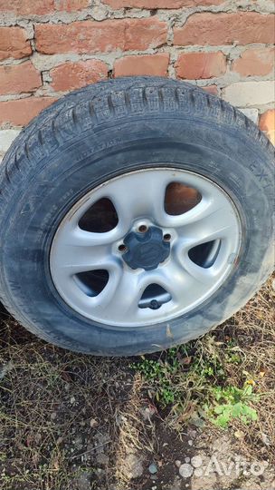 Winter Tact WT 90 225/70 R16