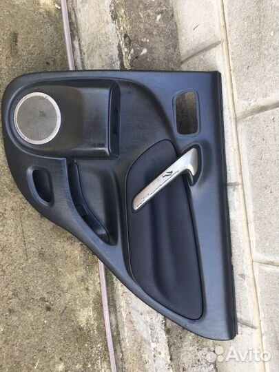 Toyota rav 4 2004 обшивка задняя правая двери