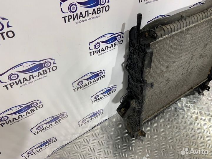 Радиатор Range Rover Sport