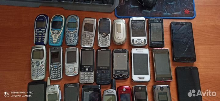 Разные телефоны