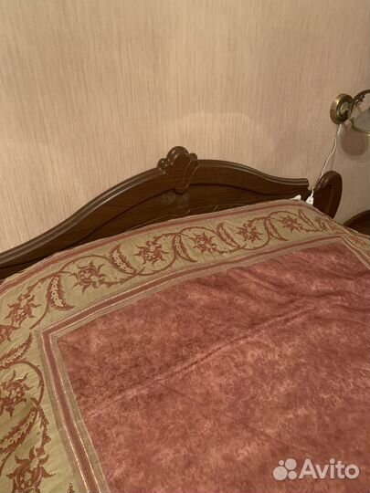 Спальный гарнитур