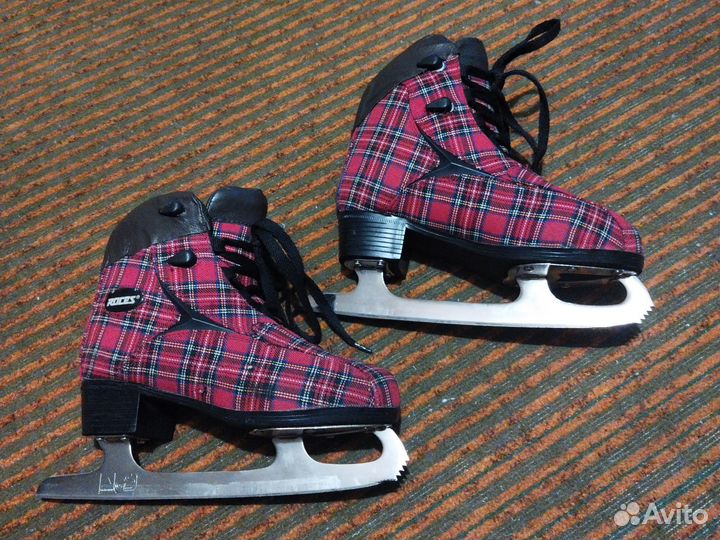 Женские коньки Roces р.37