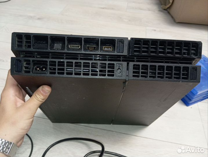 Sony playstation 4,рабочая+игры, провод hdmi