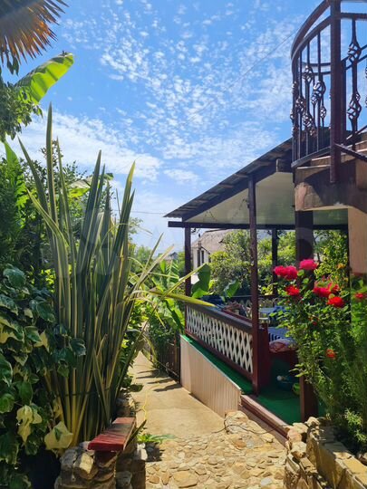 Дом 166 м² на участке 4,3 сот.