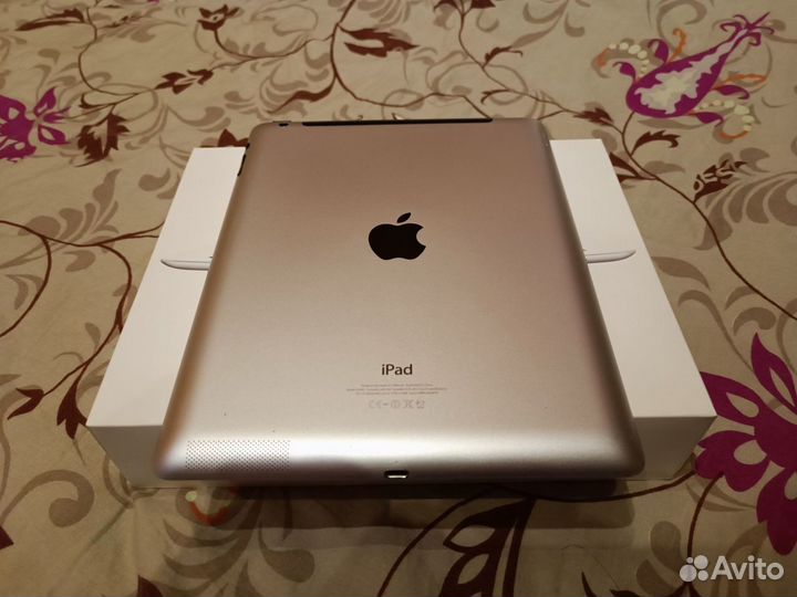 iPad Ростест 4 Wi-Fi Cellular 32GB White