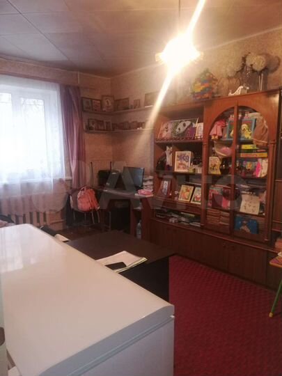 3-к. квартира, 58 м², 1/9 эт.