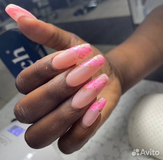 Наращивание ногтей