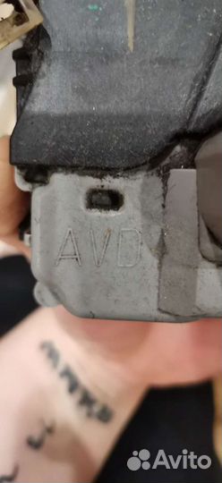 Замок двери Лада Калина