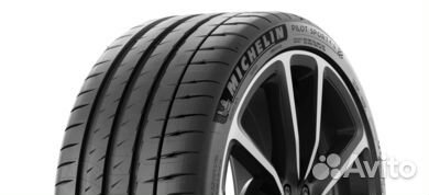 Michelin Pilot Sport 4 S 315/30 R22