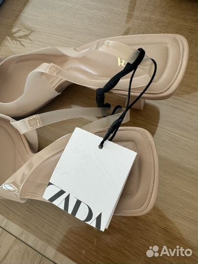 Туфли zara 39 новые