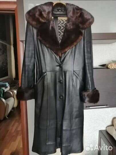 Продам кожаный плащ