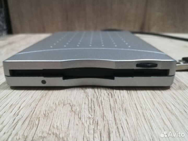 Дисковод 3.5 внешний Nec