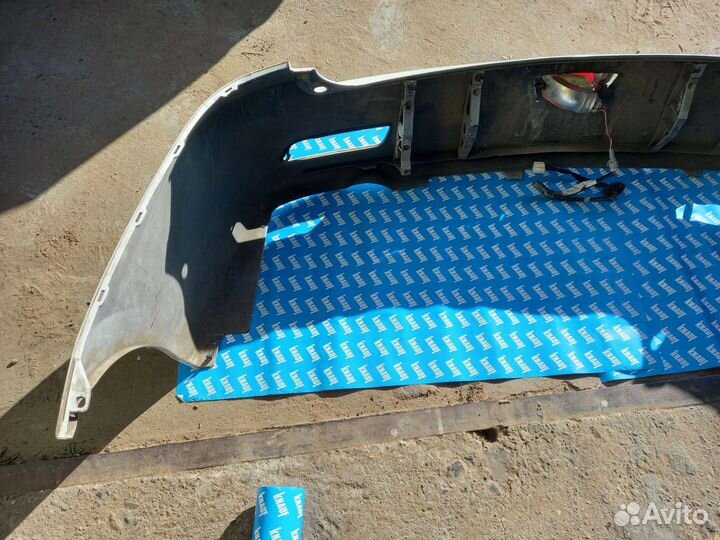 Задний бампер toyota caldina