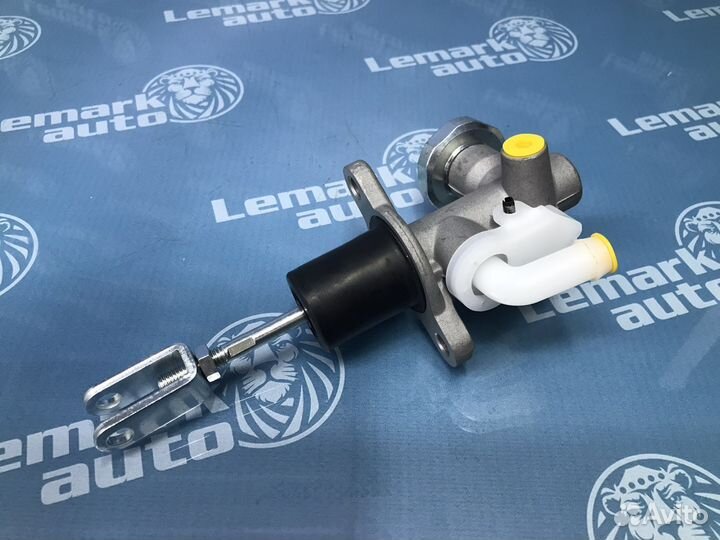 Цилиндр сцепления главный Nissan Pathfinder R51m