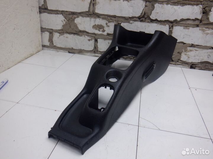 Консоль Peugeot 206