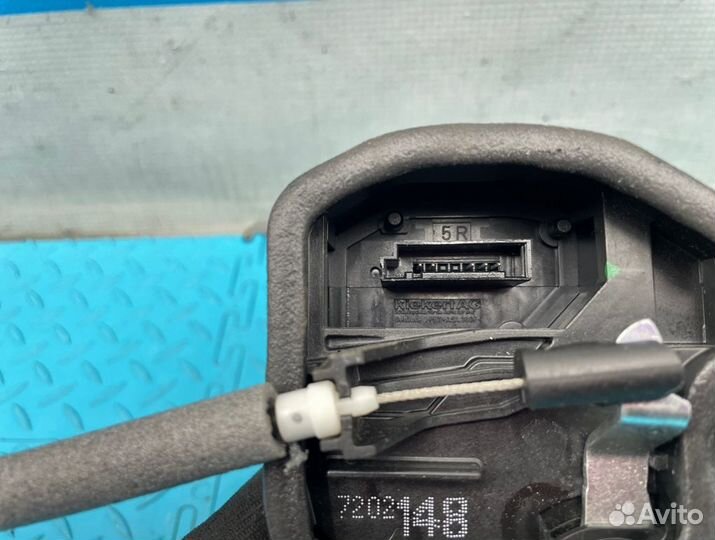 Замок двери задний правый Bmw X5 E70 N52B30AF 3.0