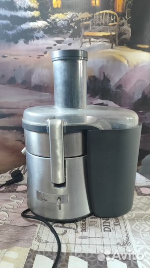 Соковыжималка Kenwood JE810