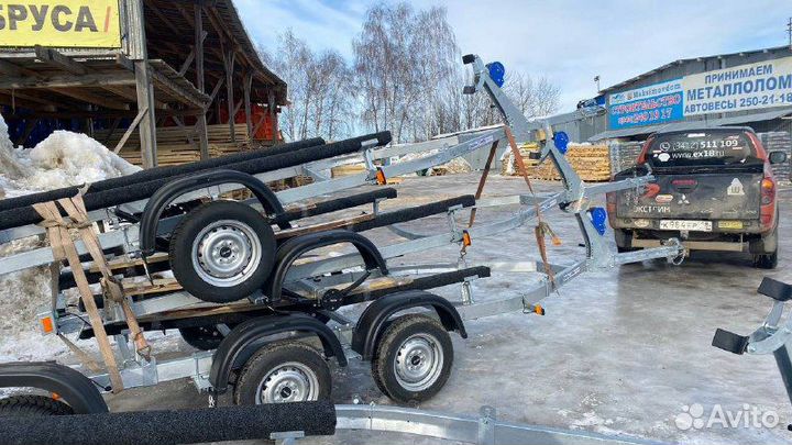 Прицеп для лодок и катеров