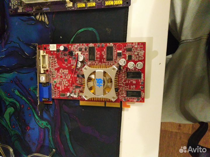 Видеокарта radeon 9600xt 256mb ddr 128 bit