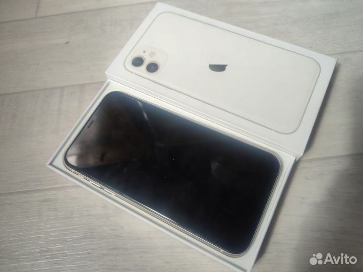 iPhone 11, 128 ГБ