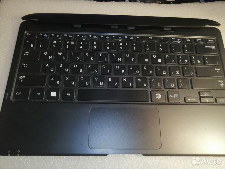 Док-клавиатура Samsung AA-RD8nmkd для XE700T1C