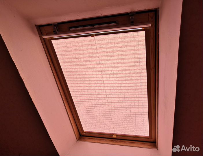 Шторы на мансардные окна