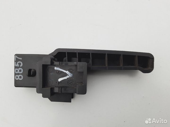 Ручка открывания капота Chevrolet Aveo T300