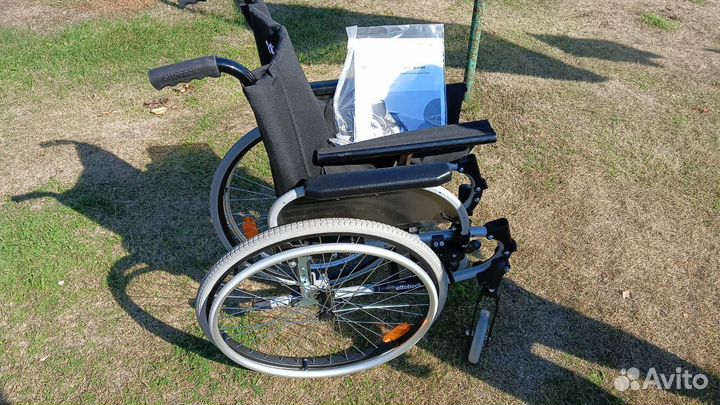 Инвалидная коляска новая