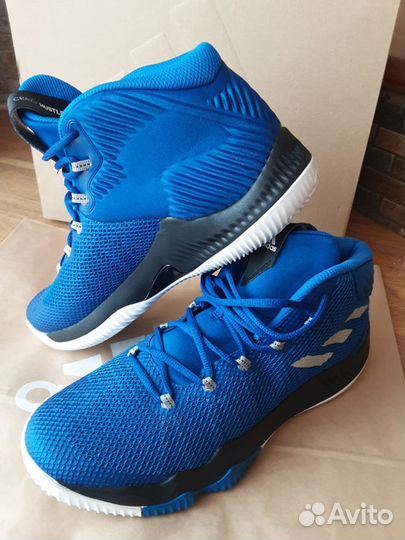 Кроссовки Adidas