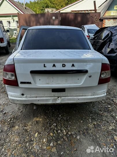 Priora 2 в разбор