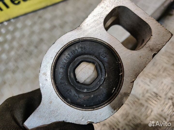 Рычаг передний Audi Tt 8J3 cesa 2011