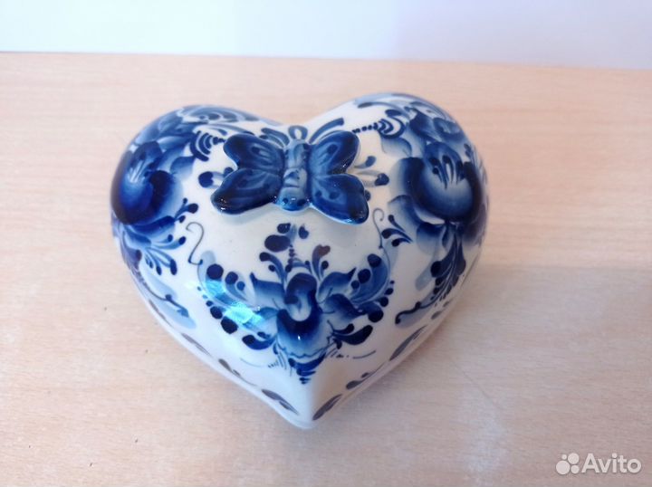 Шкатулки гжель