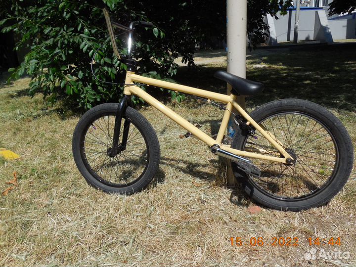 Велосипед BMX