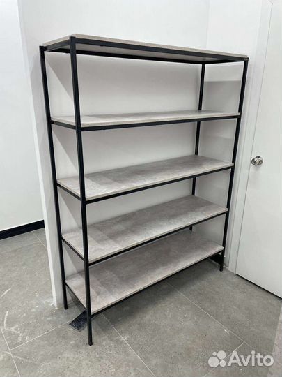 Торговое оборудование для магазина одежда