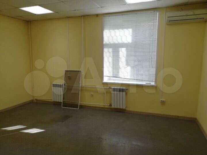 Офисы 13-240м на Сакко и Ванцетти