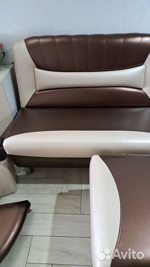 Продам уголок на кухню