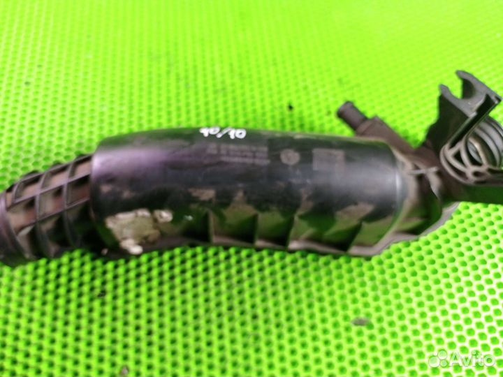 Патрубок интеркулера Mercedes-Benz C-Класс