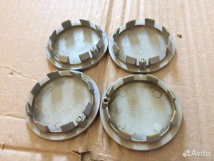 Колпак колеса Ford Fiesta 83BB1000AD