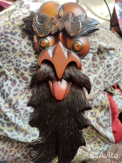 Маска настенная