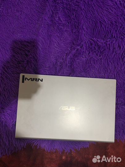 Ноутбук asus