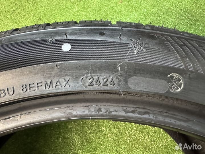 Tourador Winter Pro TSU1 275/40 R21 107V