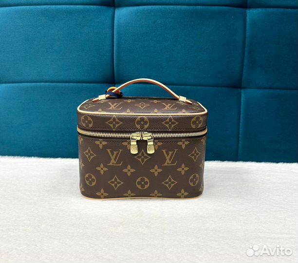 Косметичка женская Louis Vuitton