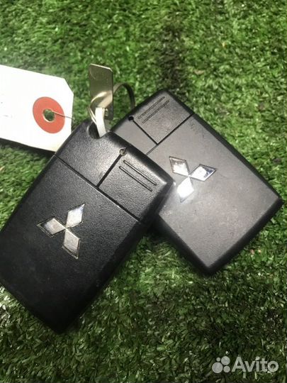 Ключ замка зажигания Mitsubishi