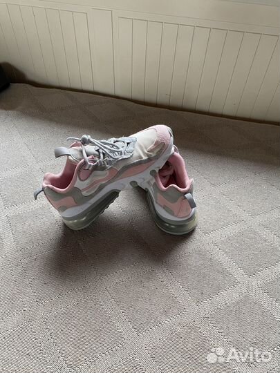 Кроссовки для девочки Nike 35,5 размер