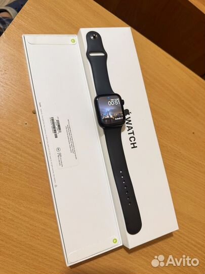 Часы apple watch se 44 mm 2024